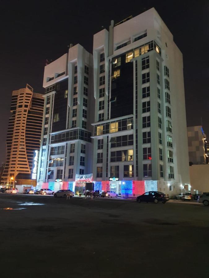 Swan Towers Aparthotel Manama Exterior photo